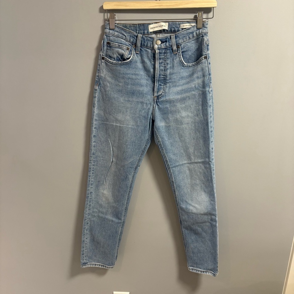 Aritzia - Denim Forum The Yoko High Rise Slim Jeans